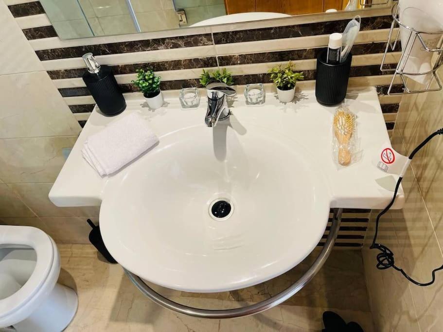 קזבלנקה A 2 Minutes De Casa Finance City, Appartement Avec 2 Chambres מראה חיצוני תמונה